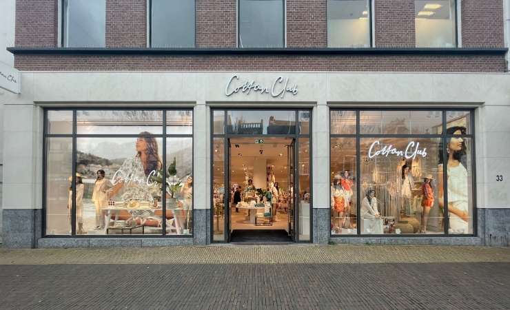 Store Image