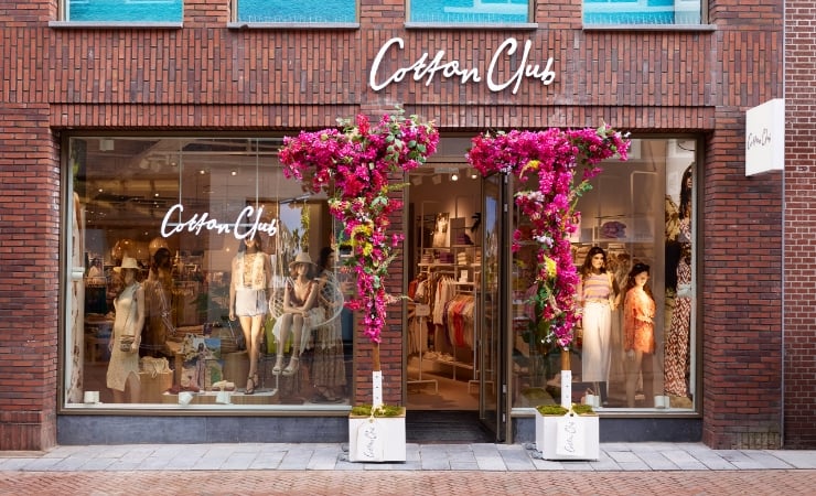 Store Image